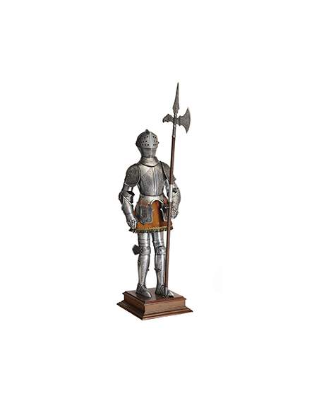 Armor Medium Halberd