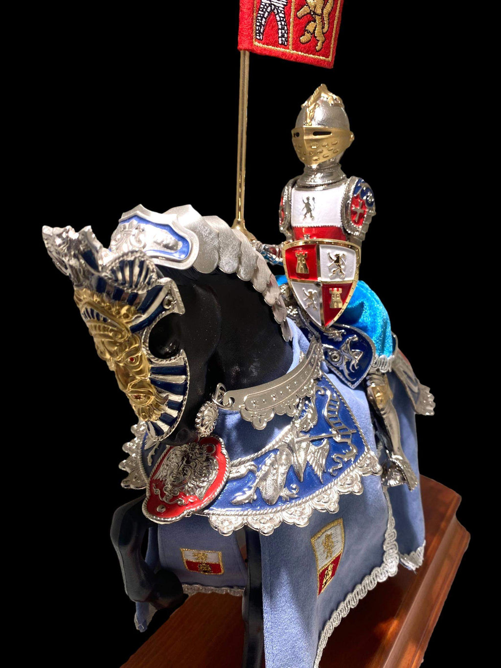 Armadura ecuestre castellana 5701